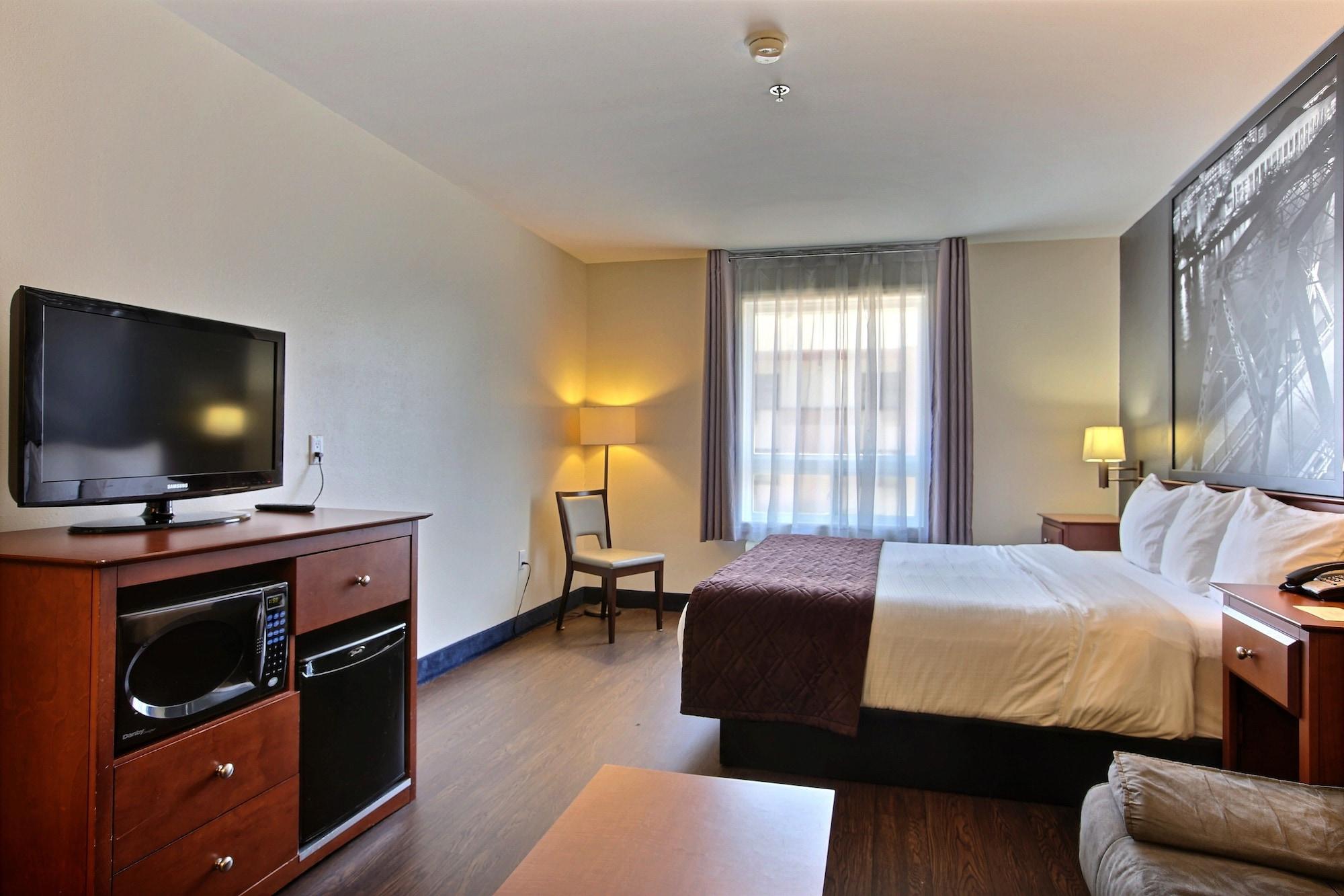Super 8 By Wyndham Trois-Rivieres Hotel Exterior photo