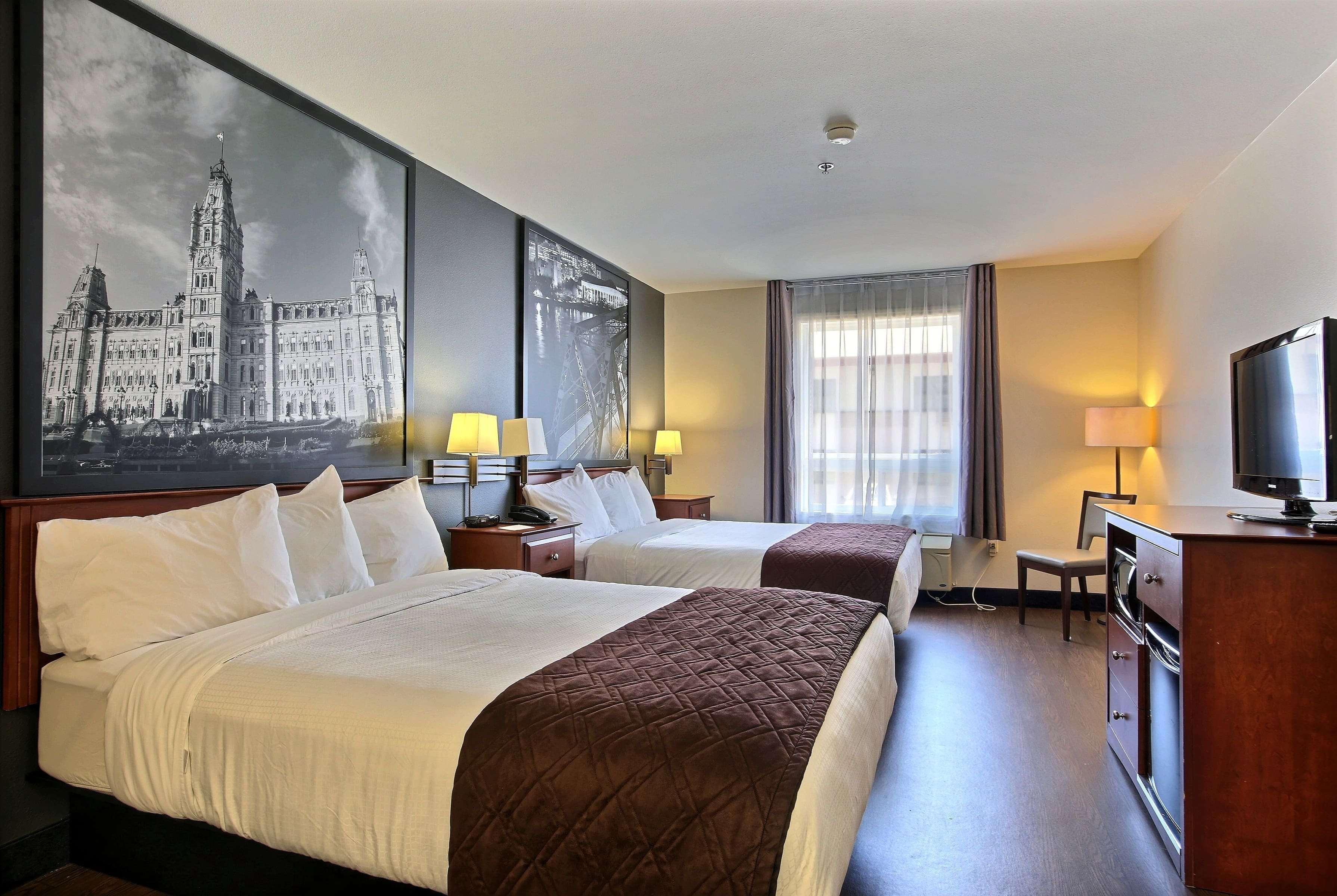 Super 8 By Wyndham Trois-Rivieres Hotel Exterior photo